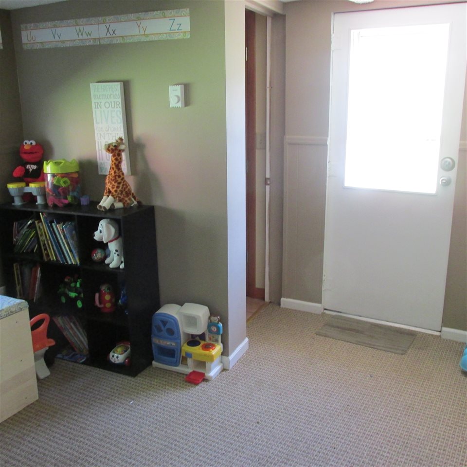 5332 Chadwick Road Evansville, IN 47710 - Photo 18 of 24 Gallery Image 18