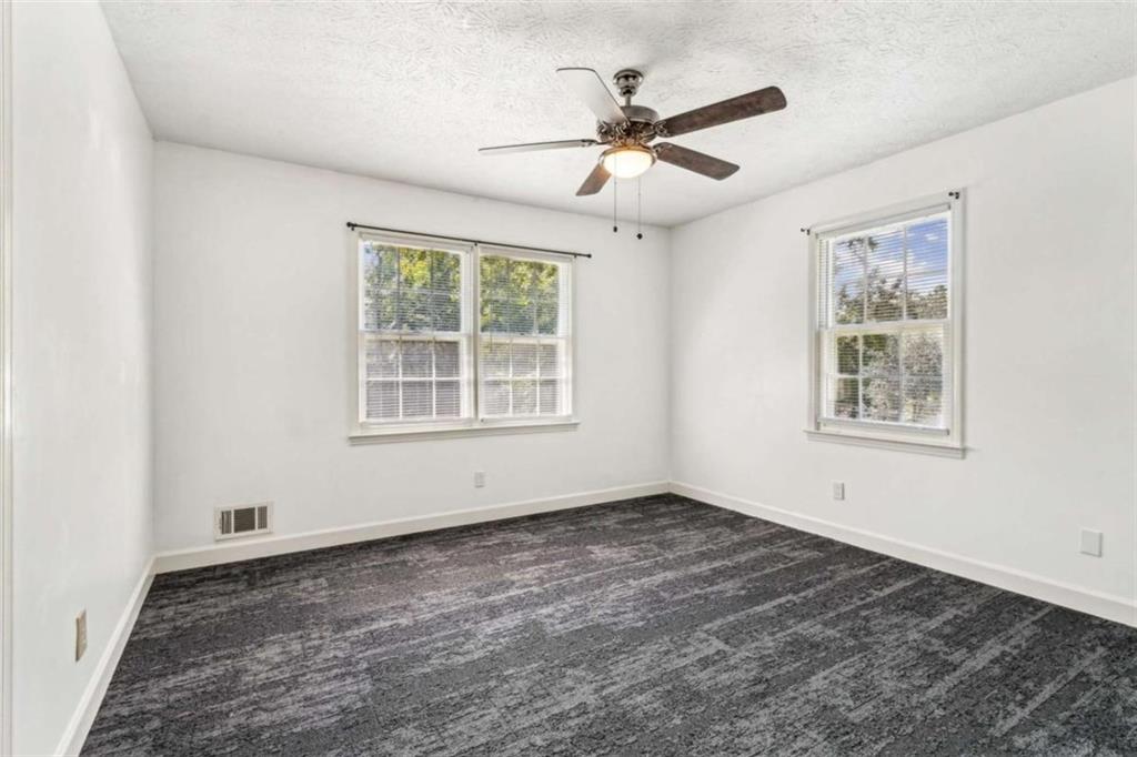 406 Farm Street Loganville, GA 30052 - Photo 34 of 43