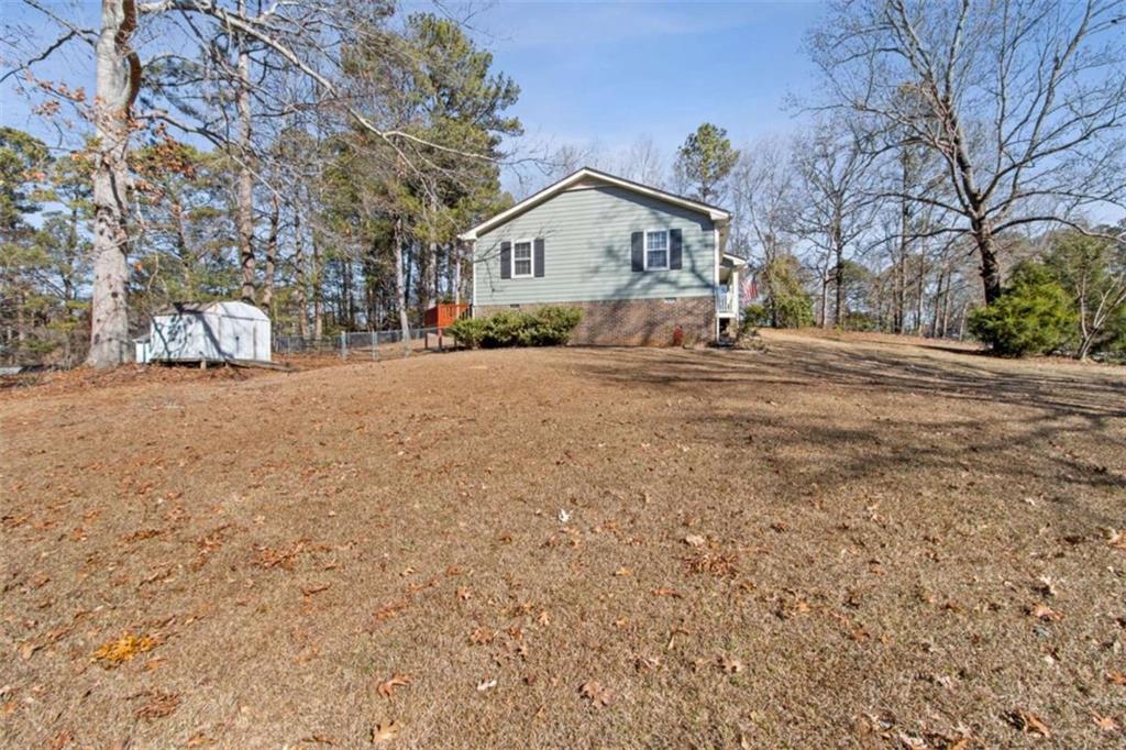 406 Farm Street Loganville, GA 30052 - Photo 4 of 43