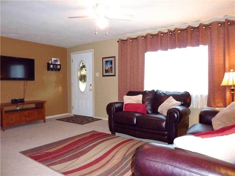 103 Maple Street Rochester, PA 15074 - Photo 8 of 16 Living Room. Living Room