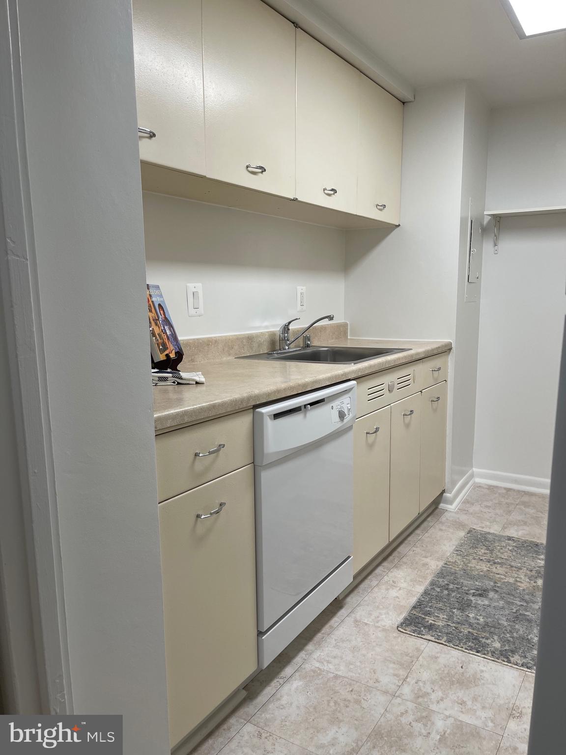 520 N Street Southwest, Unit S116 Washington, DC 20024 - Photo 11 of 98