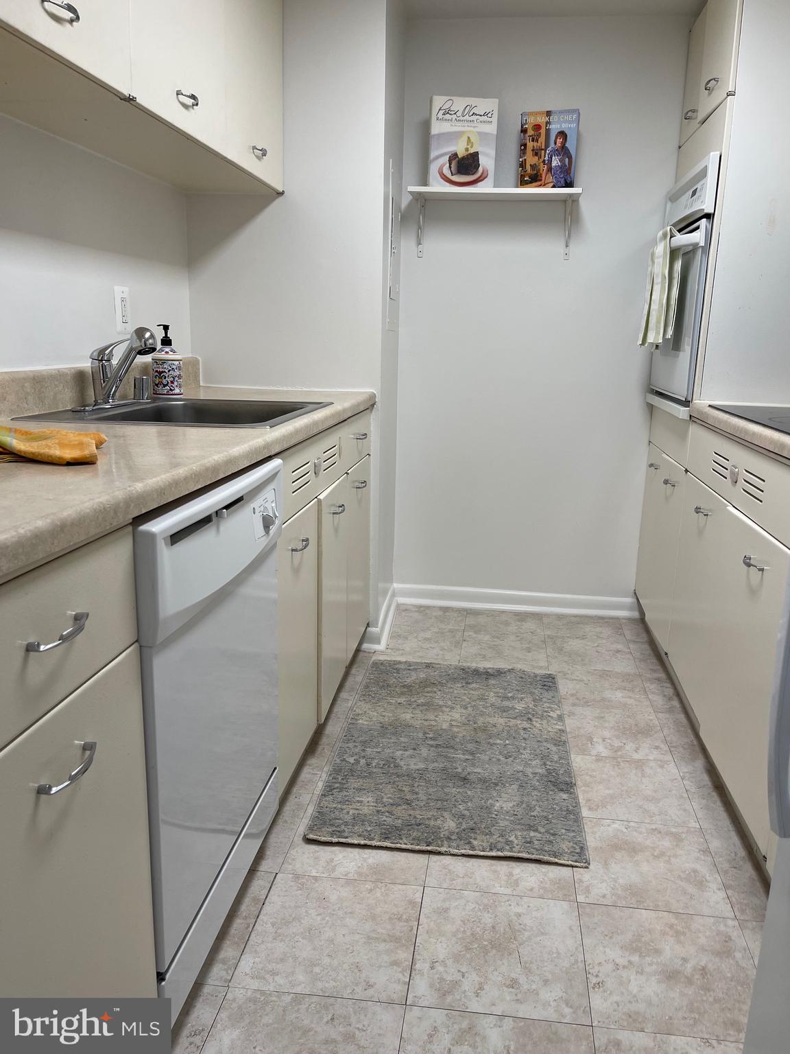 520 N Street Southwest, Unit S116 Washington, DC 20024 - Photo 12 of 98