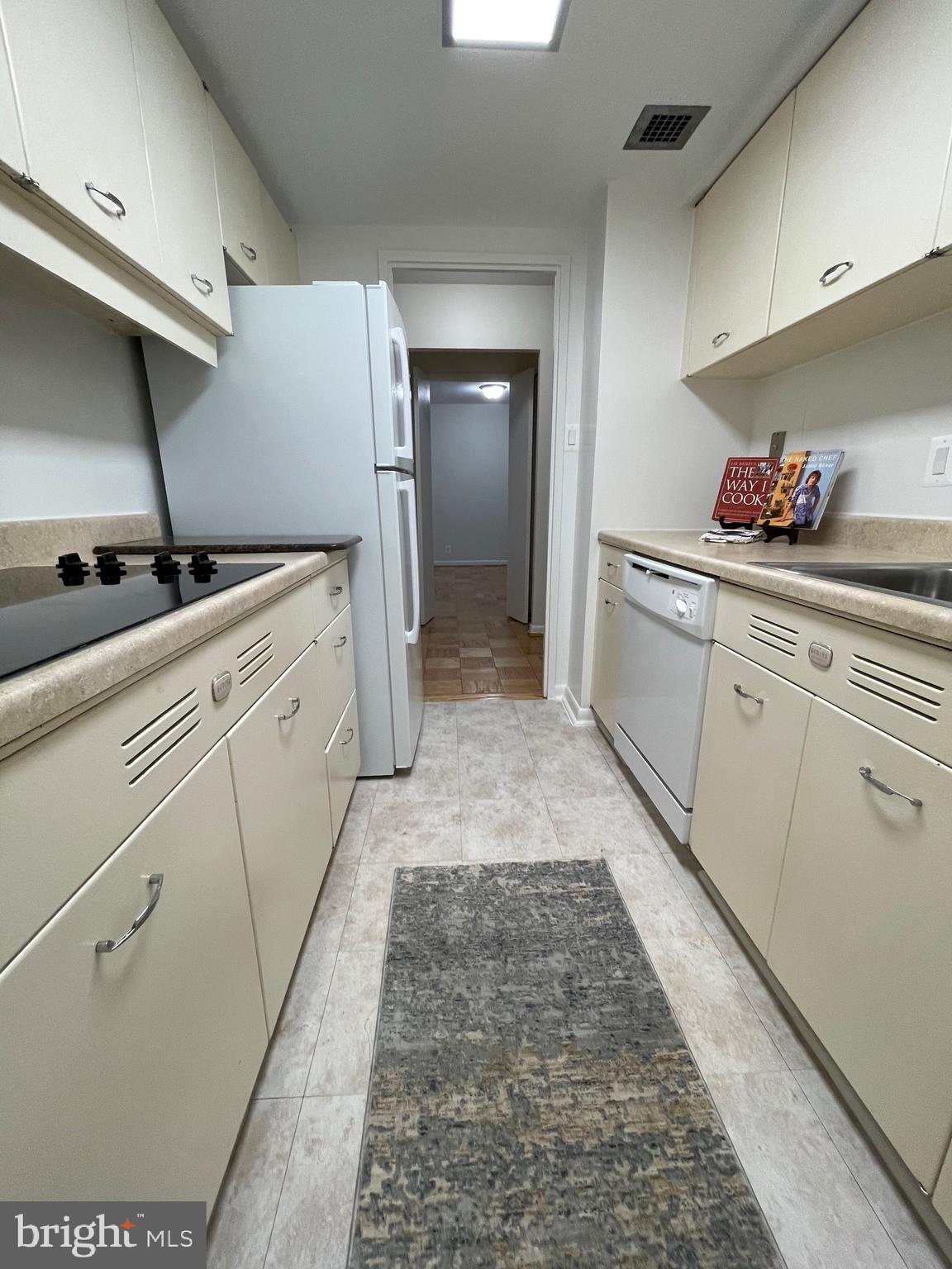 520 N Street Southwest, Unit S116 Washington, DC 20024 - Photo 15 of 98