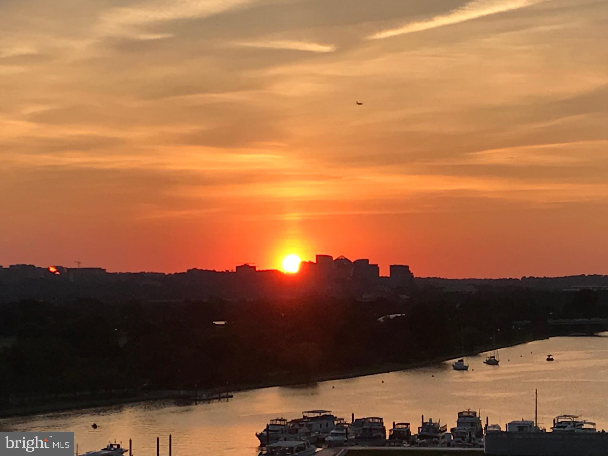 520 N Street Southwest, Unit S116 Washington, DC 20024 - Photo 69 of 98 Yes Best Sunsets on the Water. Lucky you