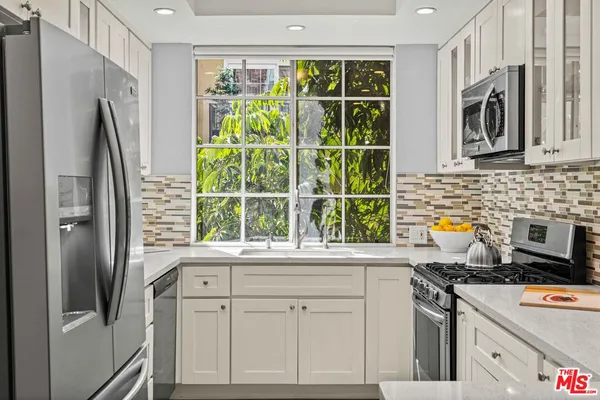 $635,000 | 1375 Kelton Avenue, Unit 206, Los Angeles, CA 90024
