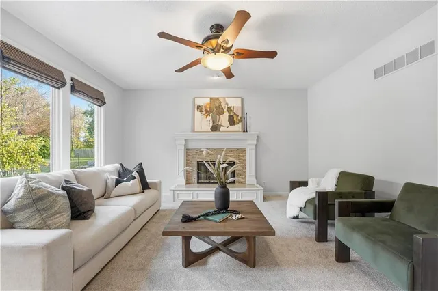 $625,000 | 13915 Lowell Avenue, Overland Park, KS 66223