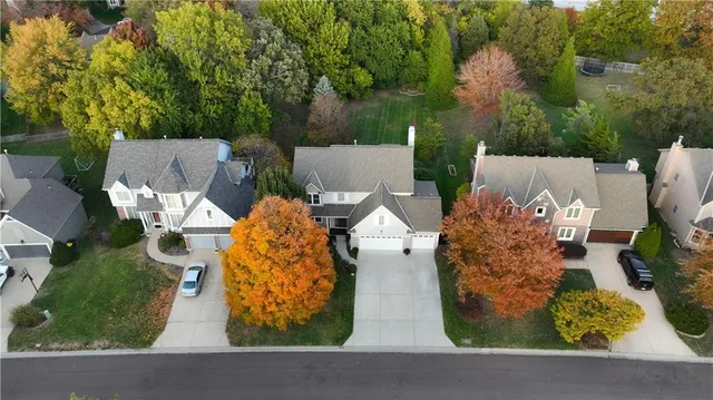 $625,000 | 13915 Lowell Avenue, Overland Park, KS 66223