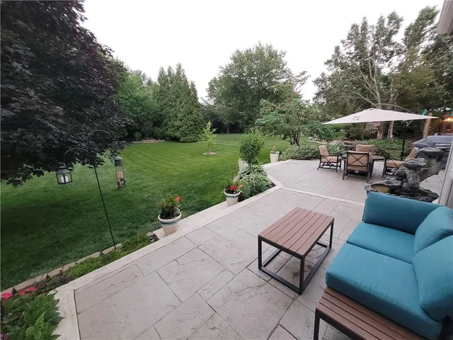 $625,000 | 13915 Lowell Avenue, Overland Park, KS 66223