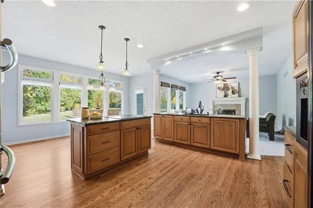 $625,000 | 13915 Lowell Avenue, Overland Park, KS 66223