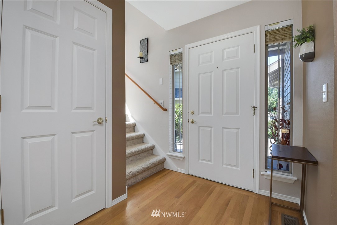 2430 195th Street Southeast, Unit B Bothell, WA 98012 - Photo 13 of 25 Gallery Image 13
