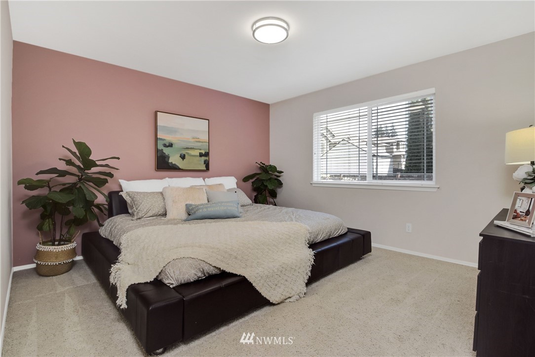 2430 195th Street Southeast, Unit B Bothell, WA 98012 - Photo 14 of 25 Gallery Image 14
