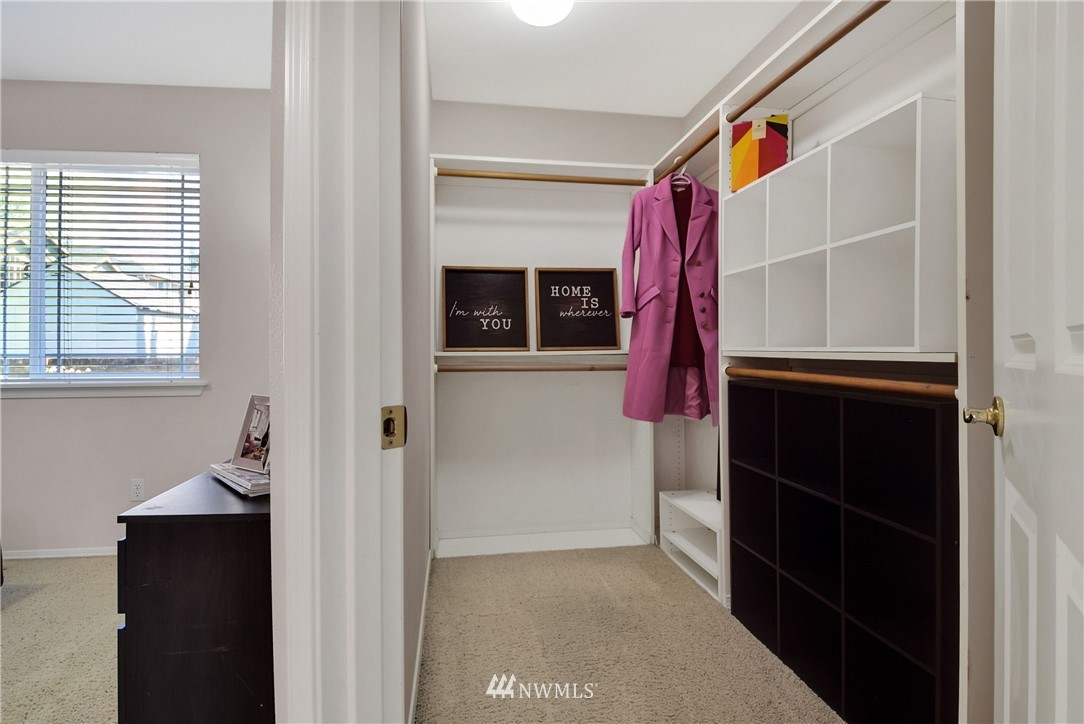 2430 195th Street Southeast, Unit B Bothell, WA 98012 - Photo 16 of 25 Gallery Image 16
