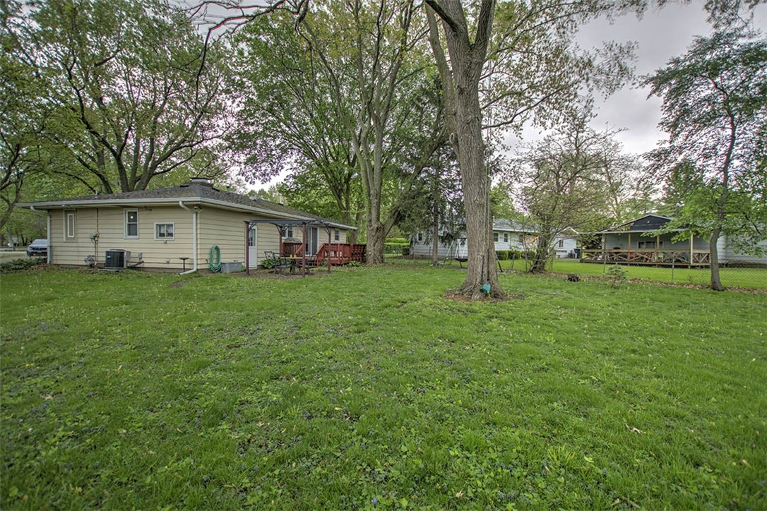 3391 North Brett Avenue Decatur, IL 62526 - Photo 17 of 23