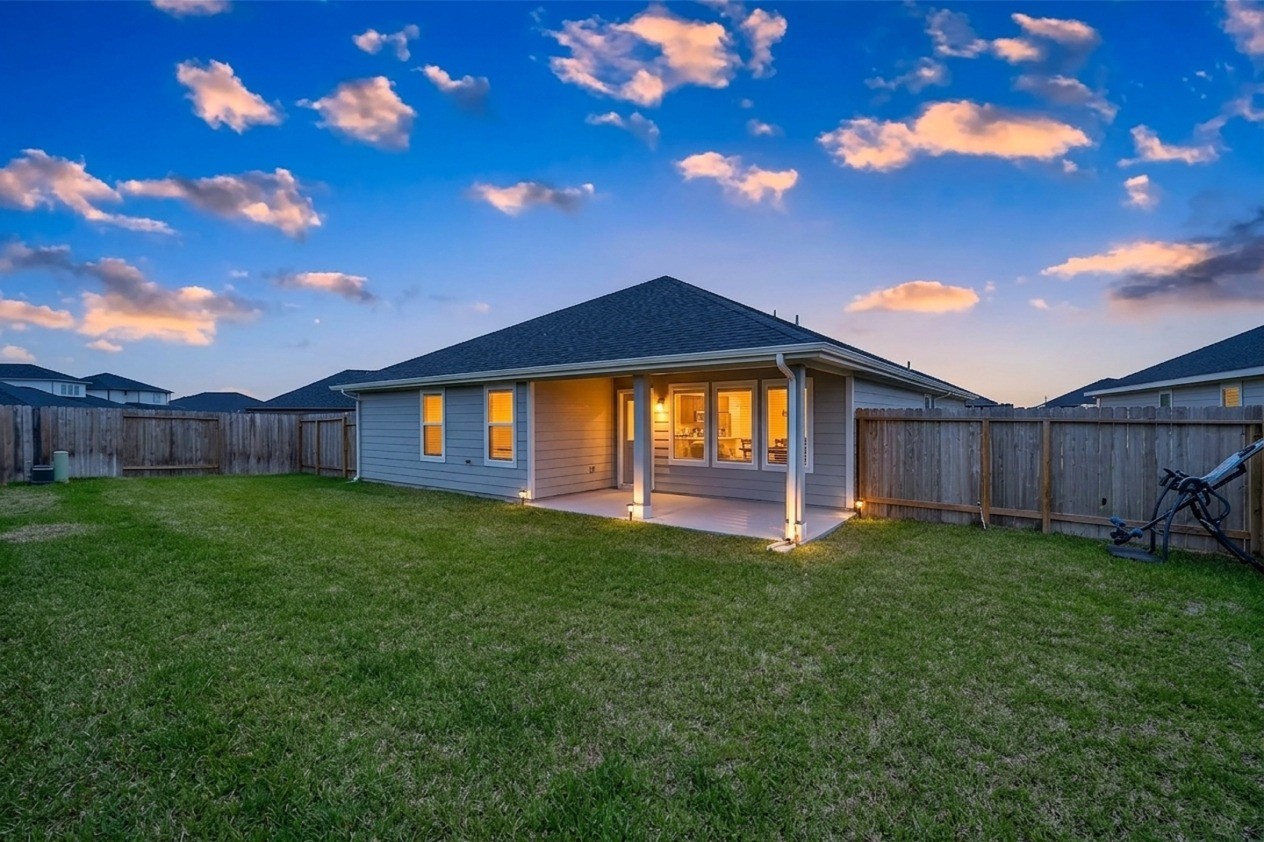 4320 Rustling Aspen Drive Rosenberg, TX 77469 - Photo 44 of 49 ***Twilight Enhanced Photo***