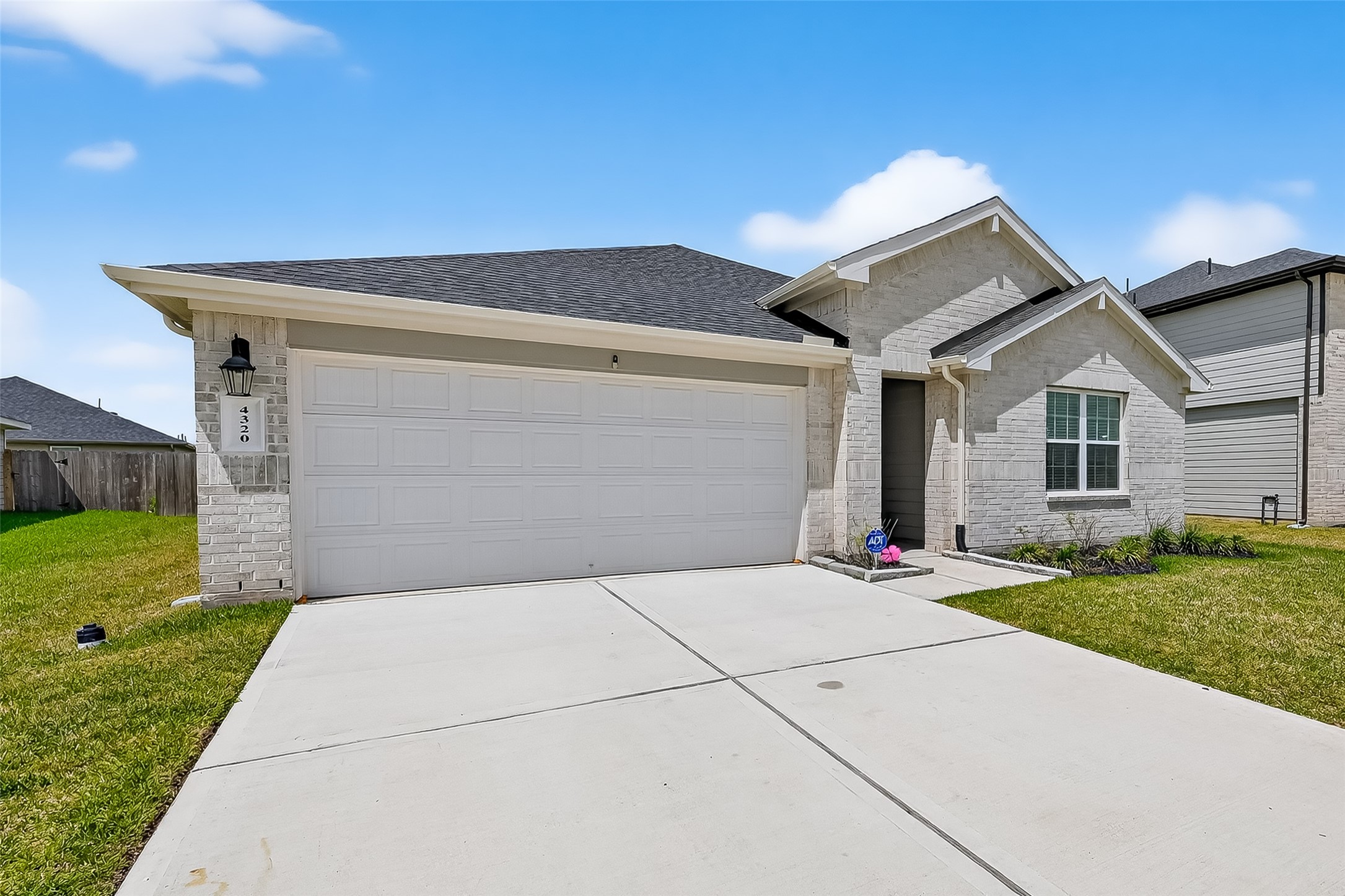 4320 Rustling Aspen Drive Rosenberg, TX 77469 - Photo 7 of 49