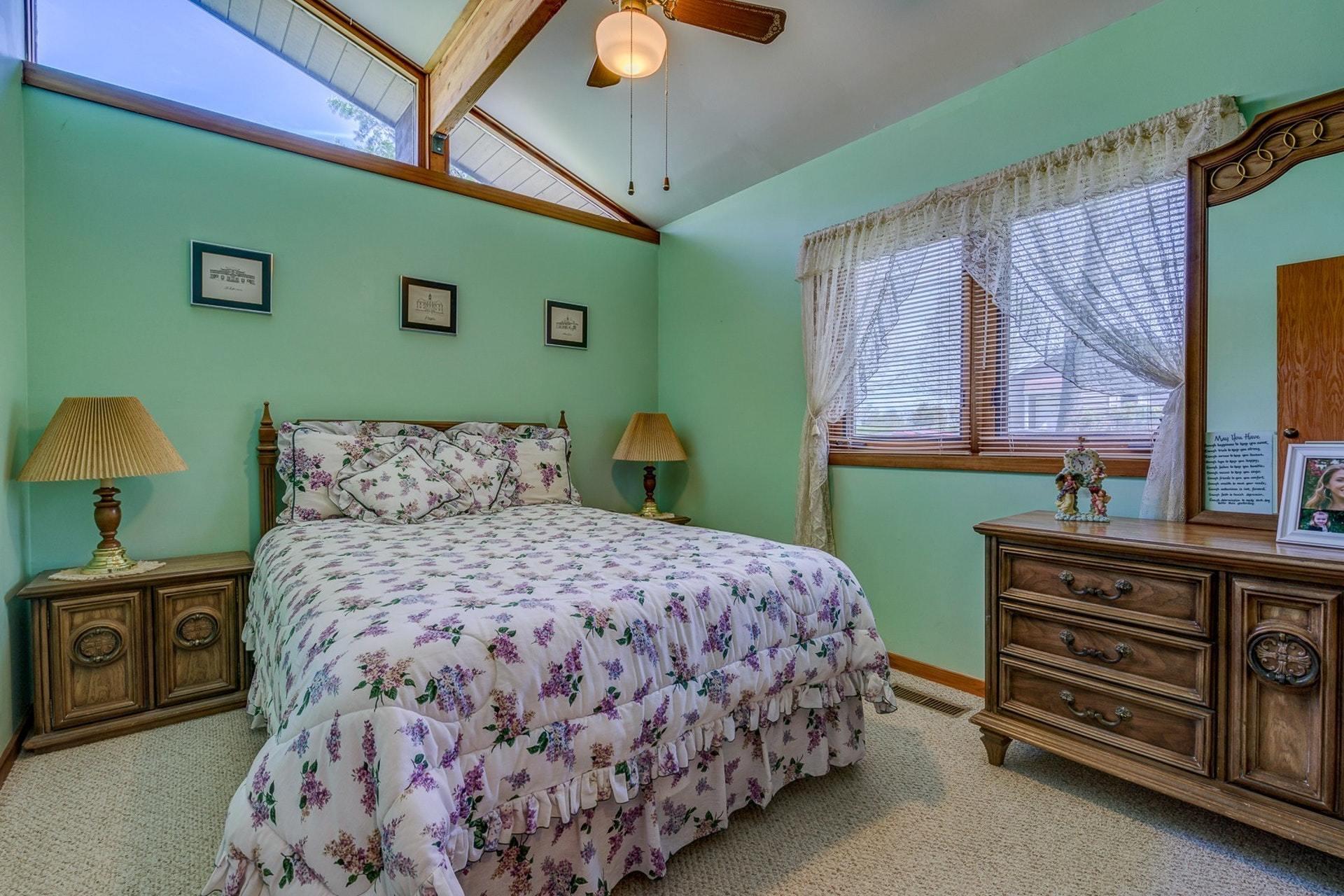 739 Oldfield Road Moneta, VA 24121 - Photo 17 of 50 Bedroom 3