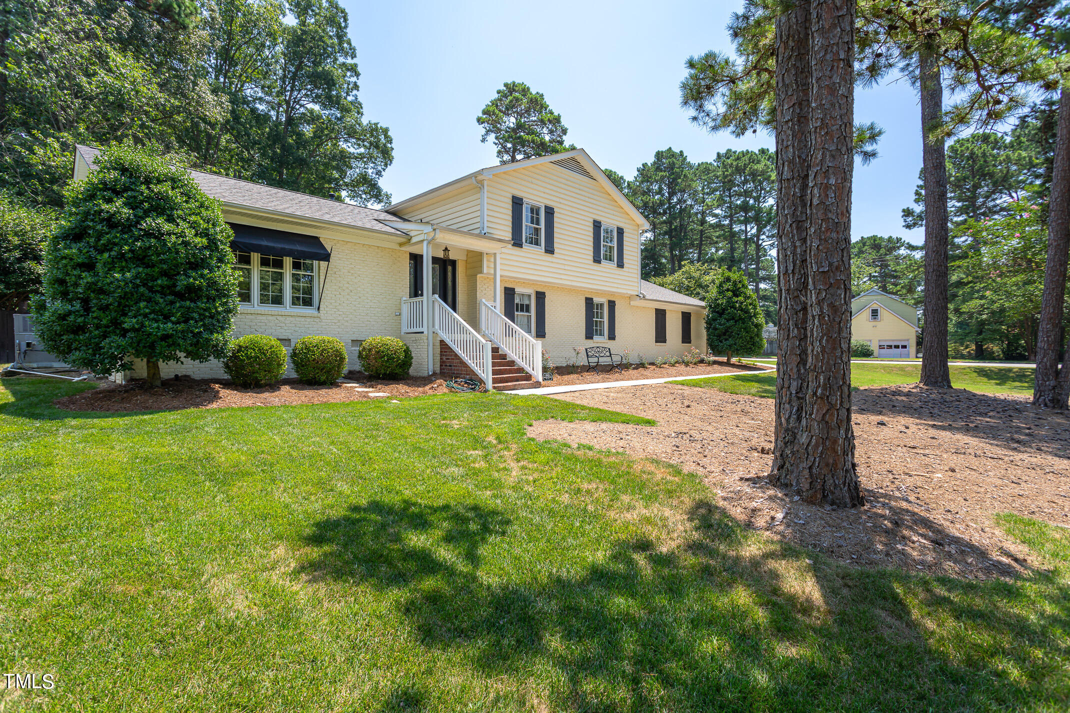 6700 Valley Drive Raleigh, NC 27612 - Photo 2 of 37 mann-6700-valley-43