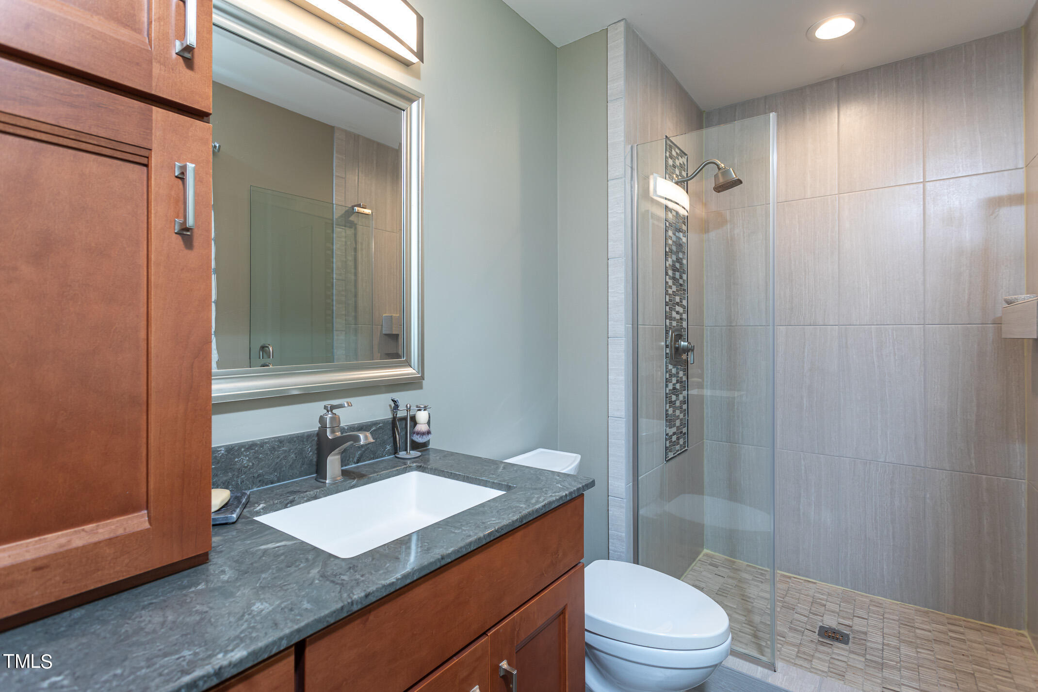 6700 Valley Drive Raleigh, NC 27612 - Photo 26 of 37 mann-6700-valley-20