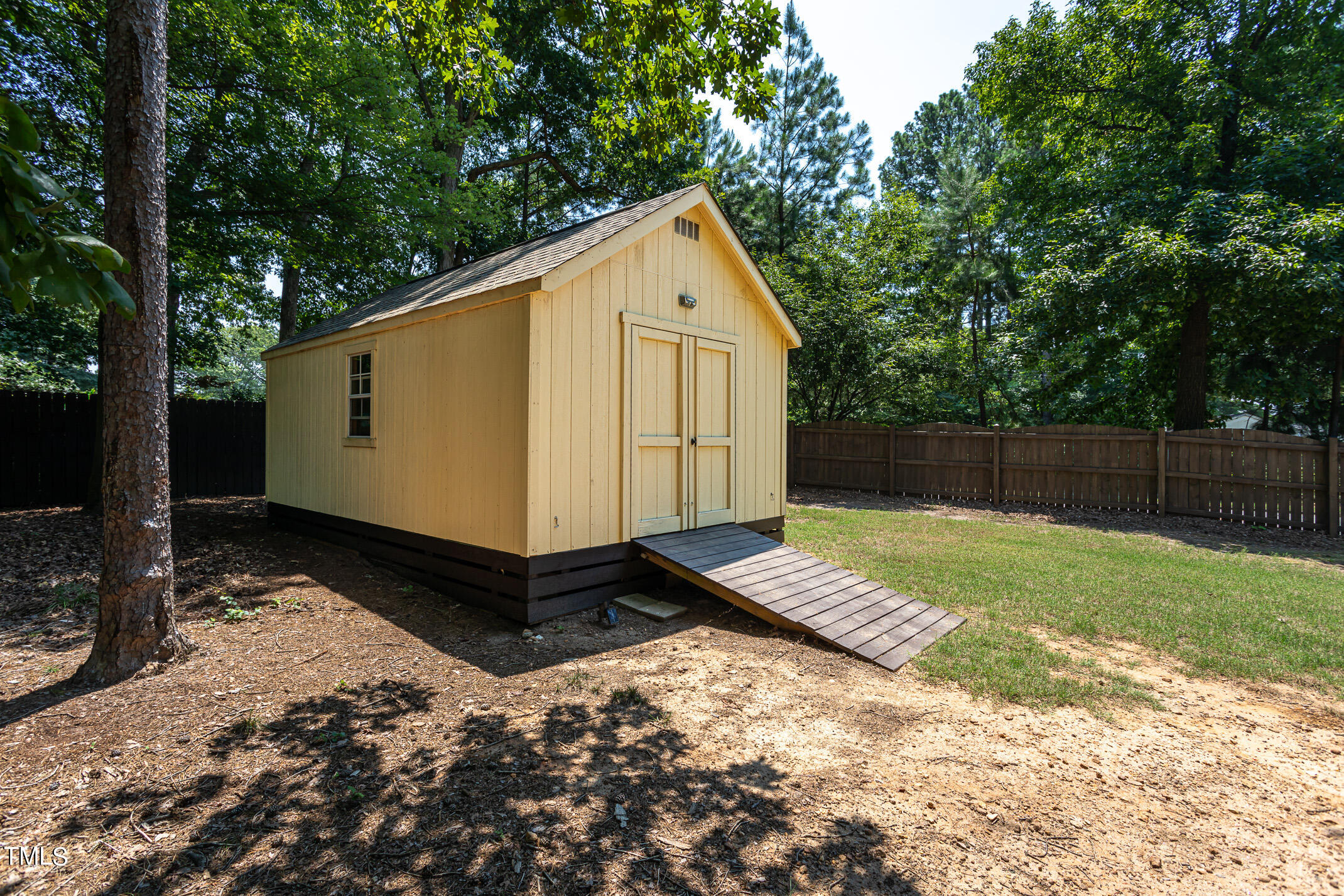 6700 Valley Drive Raleigh, NC 27612 - Photo 31 of 37 mann-6700-valley-36