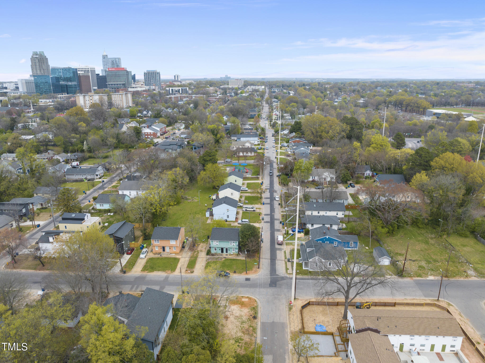 416 Bragg Street Raleigh, NC 27601 - Photo 25 of 26 DJI_0932