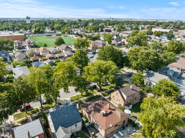 an aerial view of multiple house