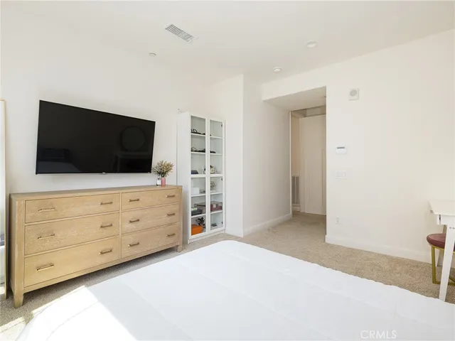 $975,000 | 574 East Imperial Avenue, El Segundo, CA 90245