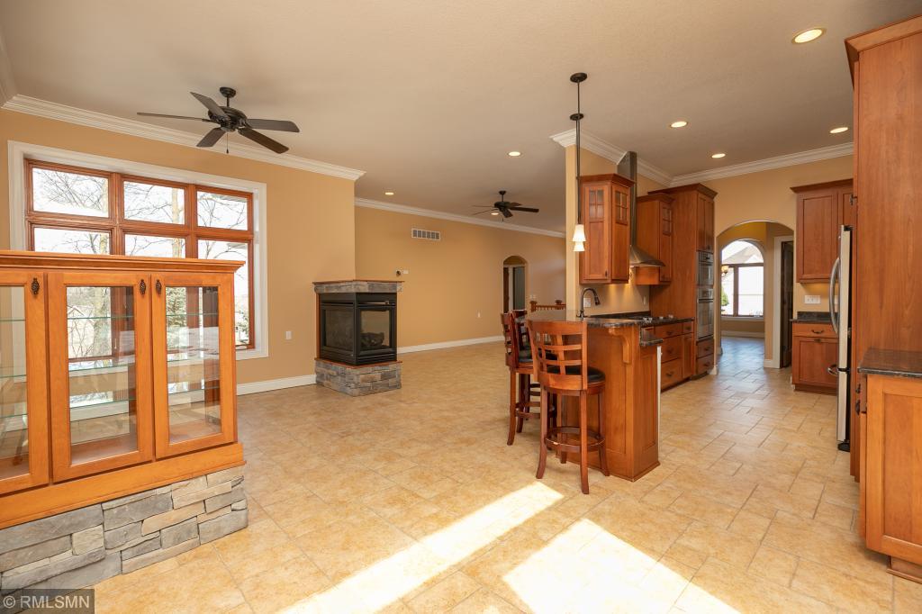 737 Brandon Lane Southwest Rochester, MN 55902 - Photo 9 of 49 Gallery Image 9