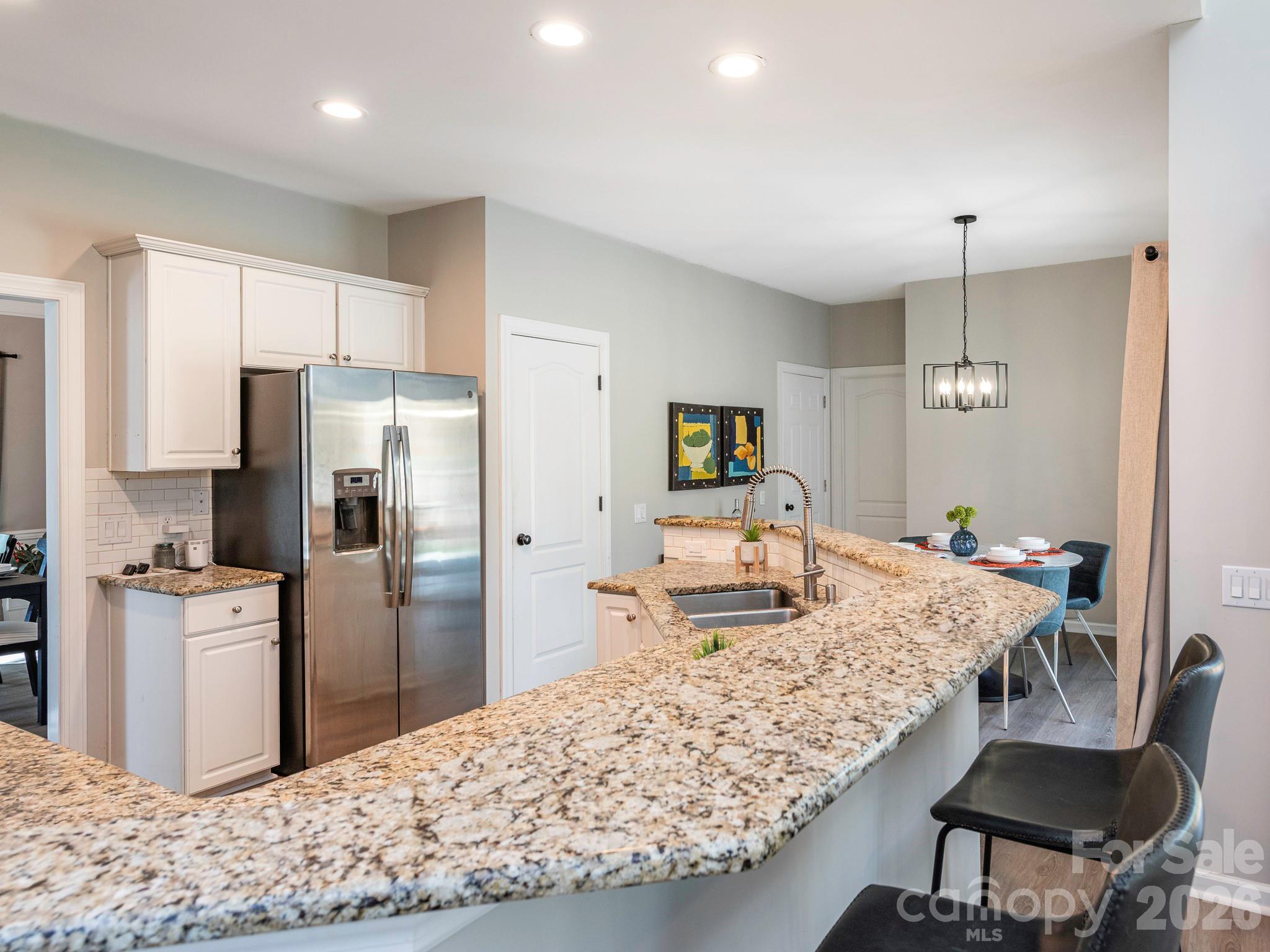 2824 Providence Spring Lane Charlotte, NC 28270 - Photo 8 of 31