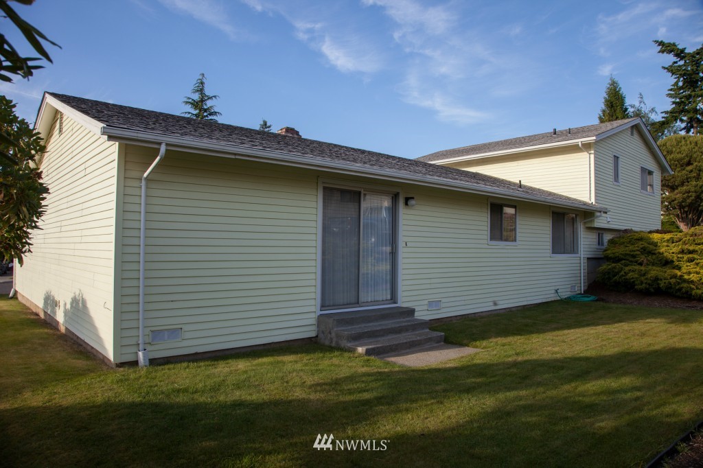 3704 Ridgemont Way Bellingham, WA 98229 - Photo 23 of 24 Gallery Image 23