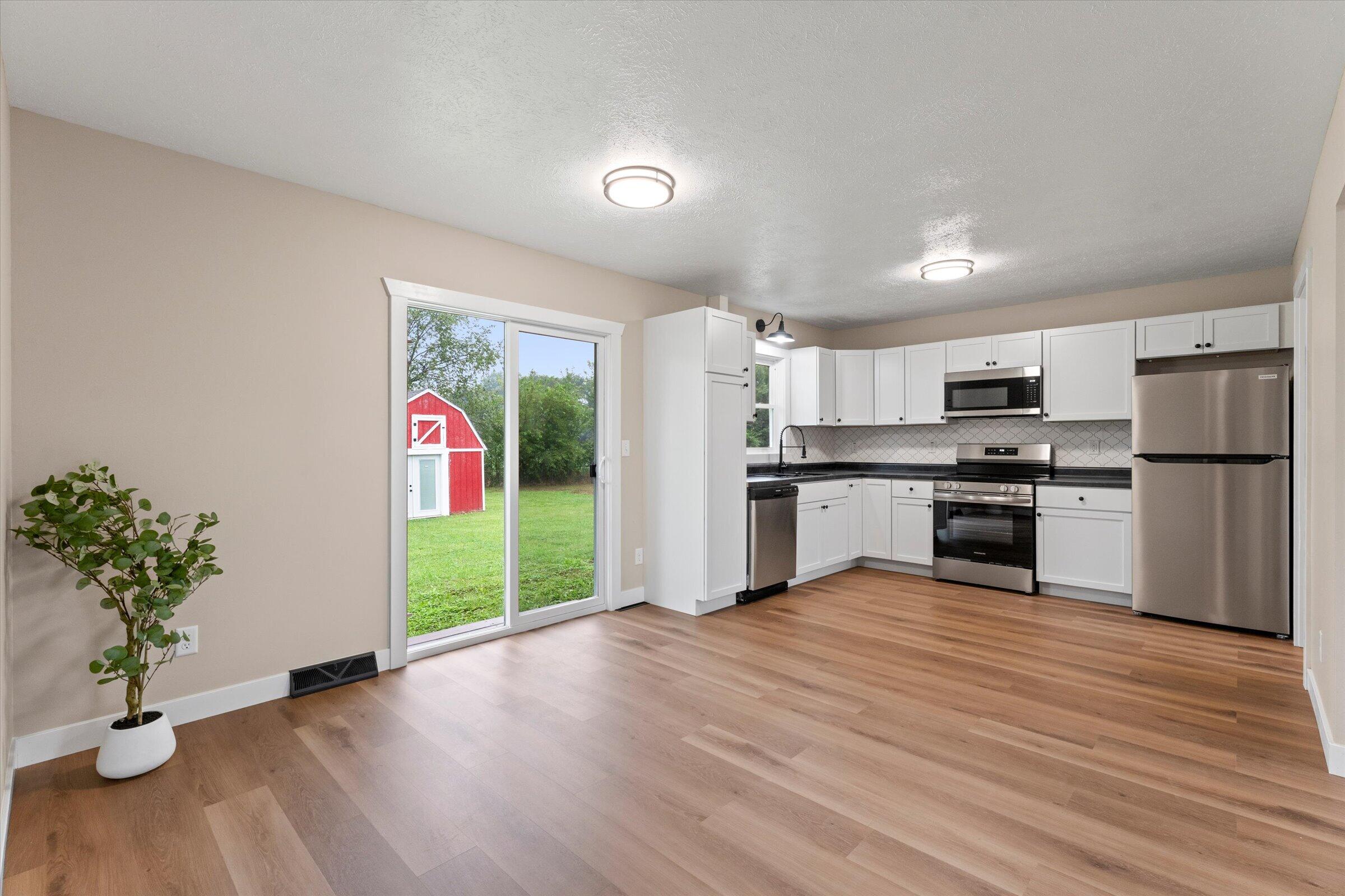 69300 Kessington Road Union, MI 49130 - Photo 4 of 42 10-DSC01234