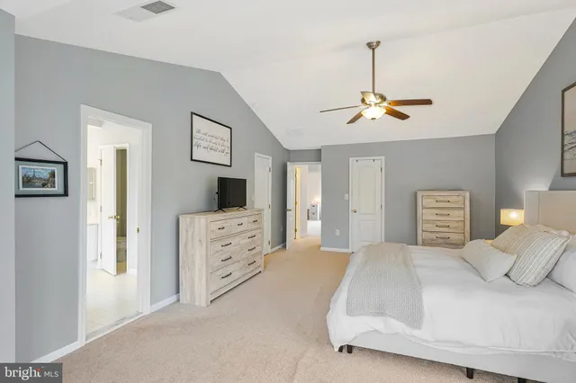 $787,000 | 1718 Stuart Pointe Lane, Herndon, VA 20194