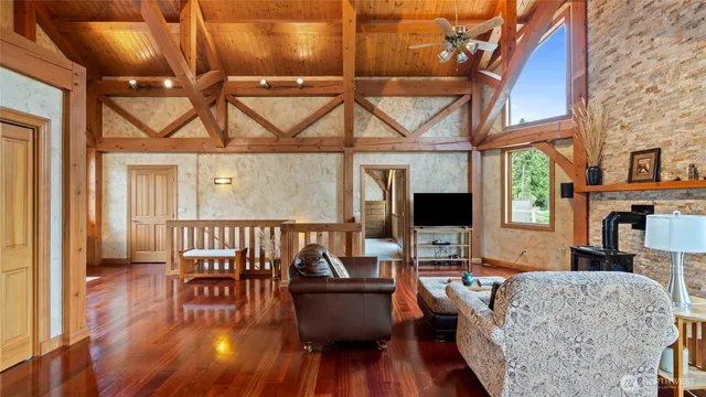 $998,000 | 625 North Willow Street, Dayton, WA 99328