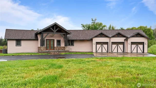 $998,000 | 625 North Willow Street, Dayton, WA 99328