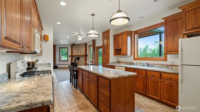 $998,000 | 625 North Willow Street, Dayton, WA 99328