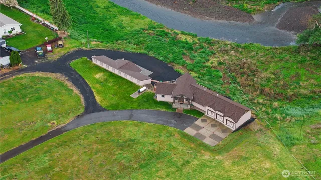 $998,000 | 625 North Willow Street, Dayton, WA 99328