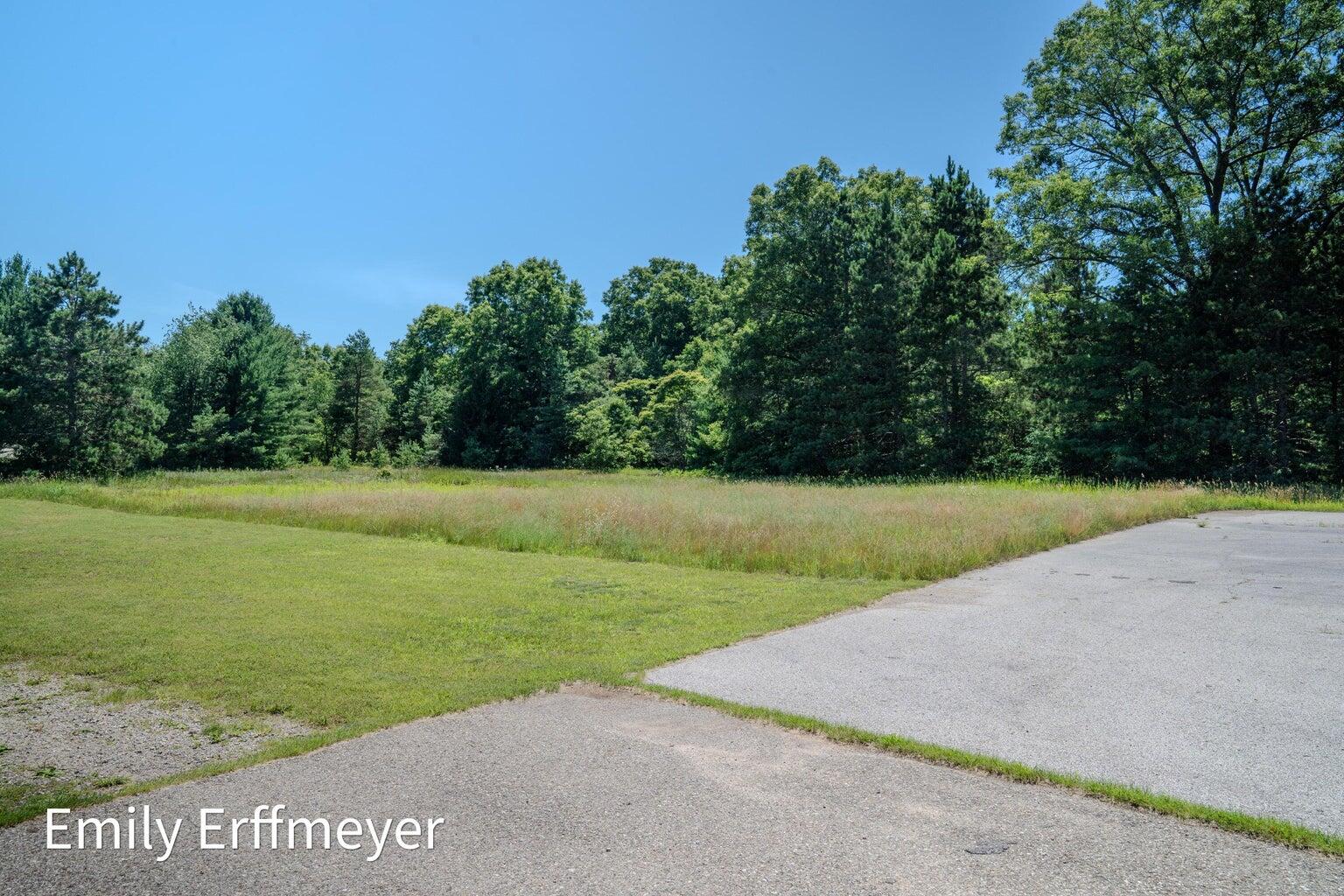 7142 Holton Road Twin Lake, MI 49457 - Photo 9 of 10 20240708145706256470000000-o