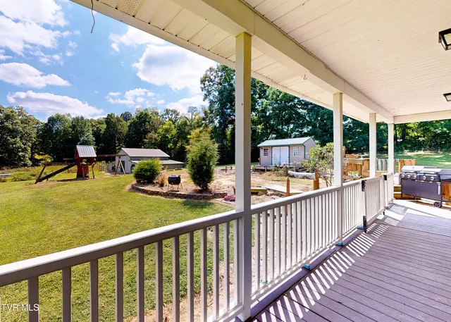 $725,500 | 8855 Highway 107 Cutoff, Greeneville, TN 37743