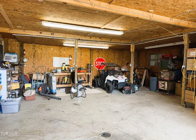 $725,500 | 8855 Highway 107 Cutoff, Greeneville, TN 37743