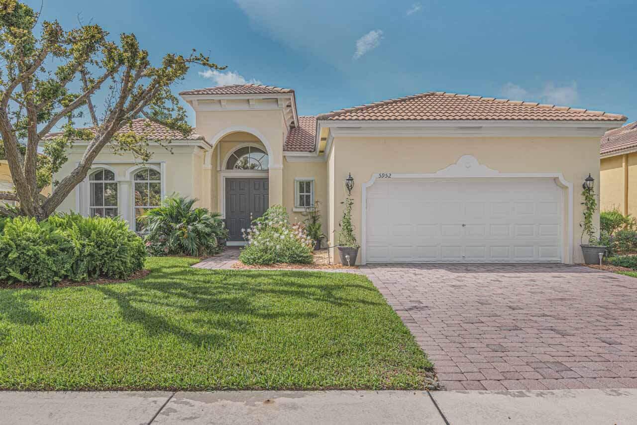 5952 Spanish River Road Fort Pierce, FL 34951 - Photo 1 of 30 1-5mMv7RpBQjW55BJVhDLt_5952%20Spanish%20