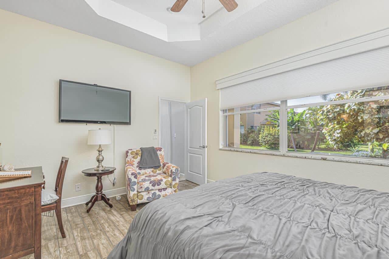 5952 Spanish River Road Fort Pierce, FL 34951 - Photo 14 of 30 14-ptHd884Stvn8gwBeEX4Q_5952%20Spanish%2