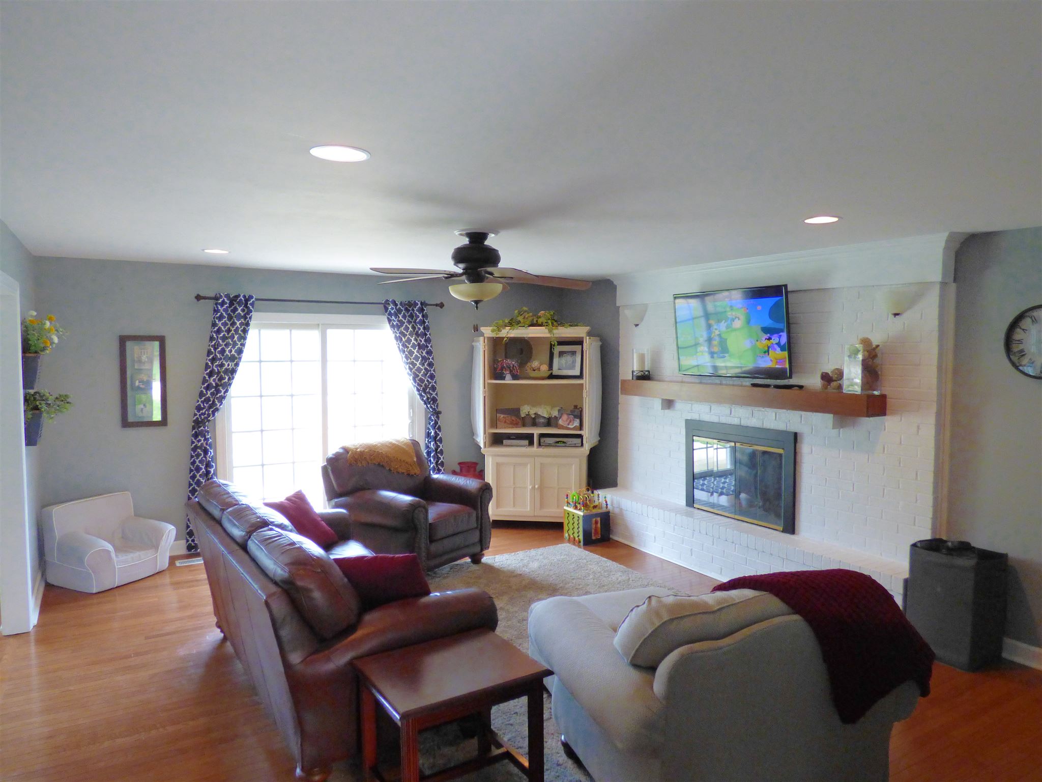 8044 Ridgemont Drive Newburgh, IN 47630 - Photo 14 of 26 Gallery Image 14