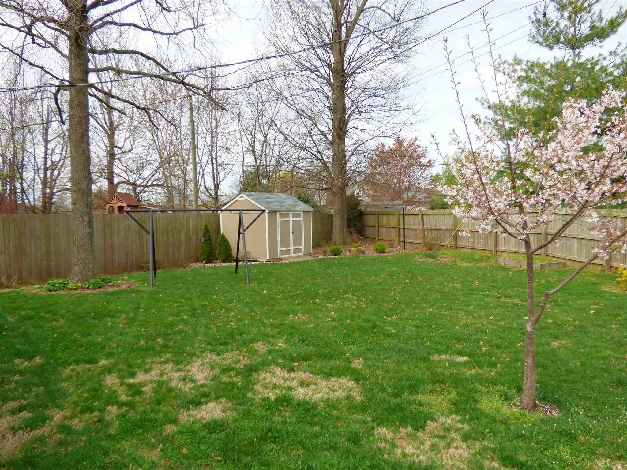 8044 Ridgemont Drive Newburgh, IN 47630 - Photo 5 of 26 Gallery Image 5