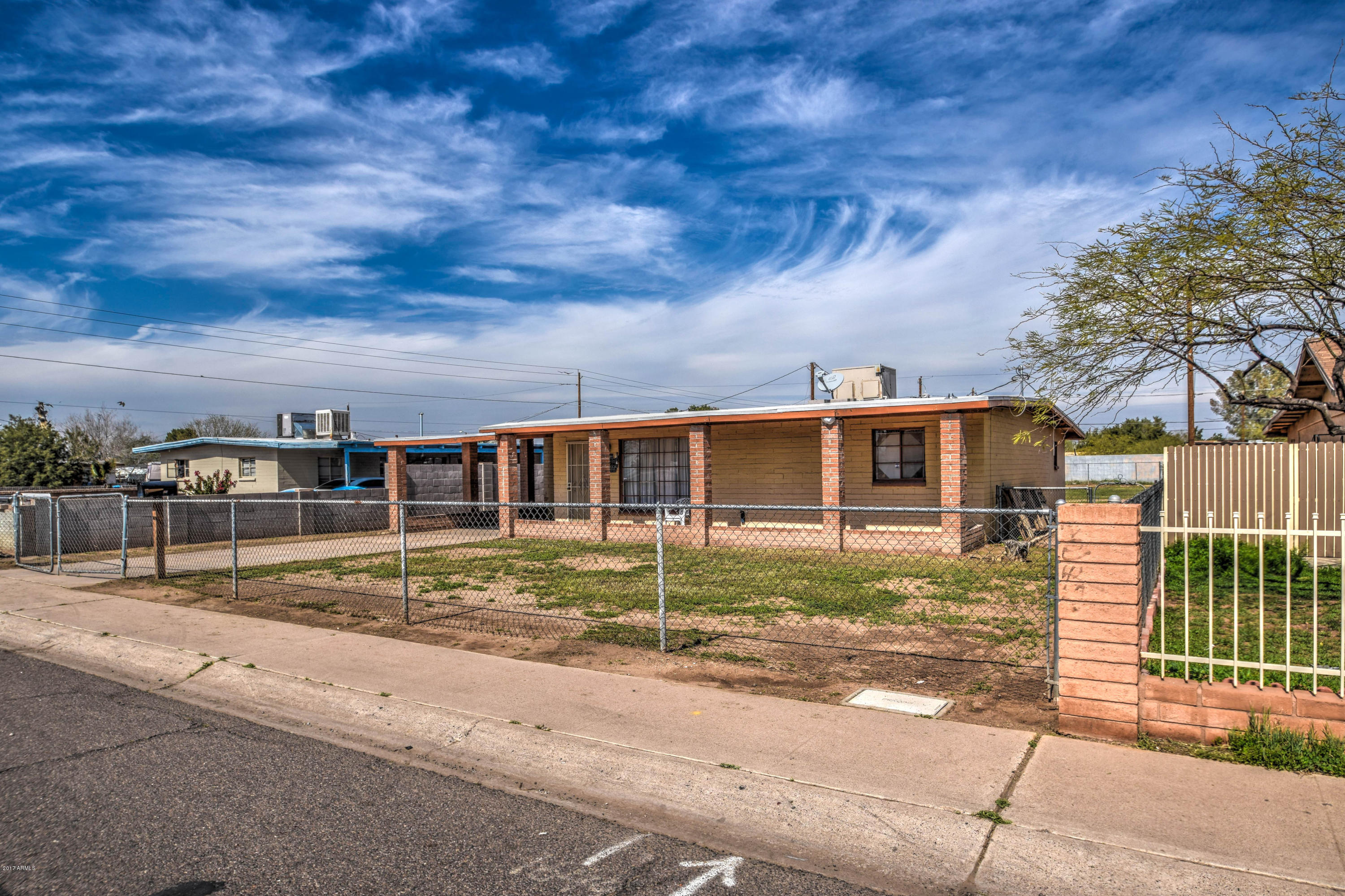 1644 West Chipman Road Phoenix, AZ 85041 - Photo 13 of 24 Front