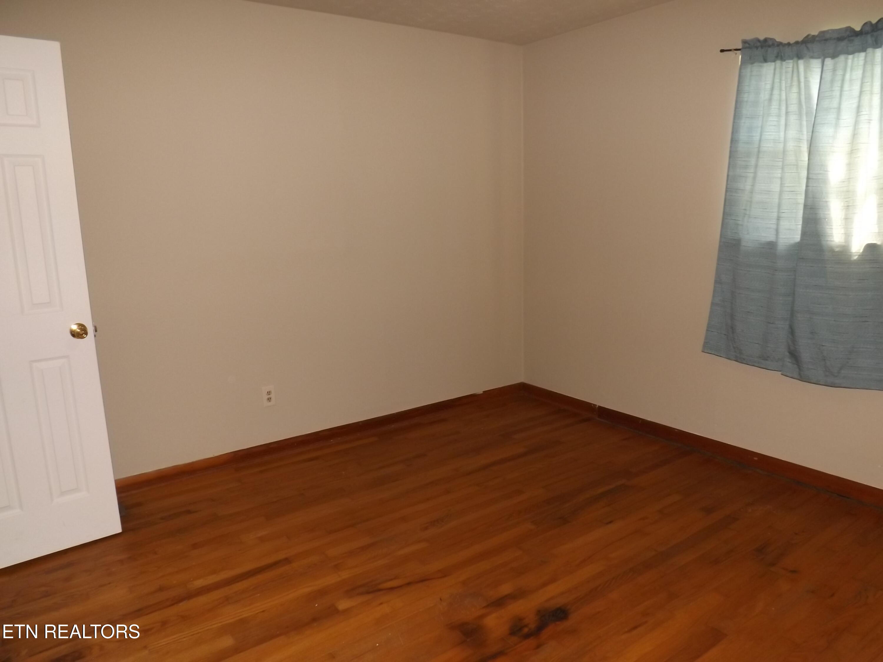 800 Shawanee Road Harrogate, TN 37752 - Photo 12 of 17 DSCF3296