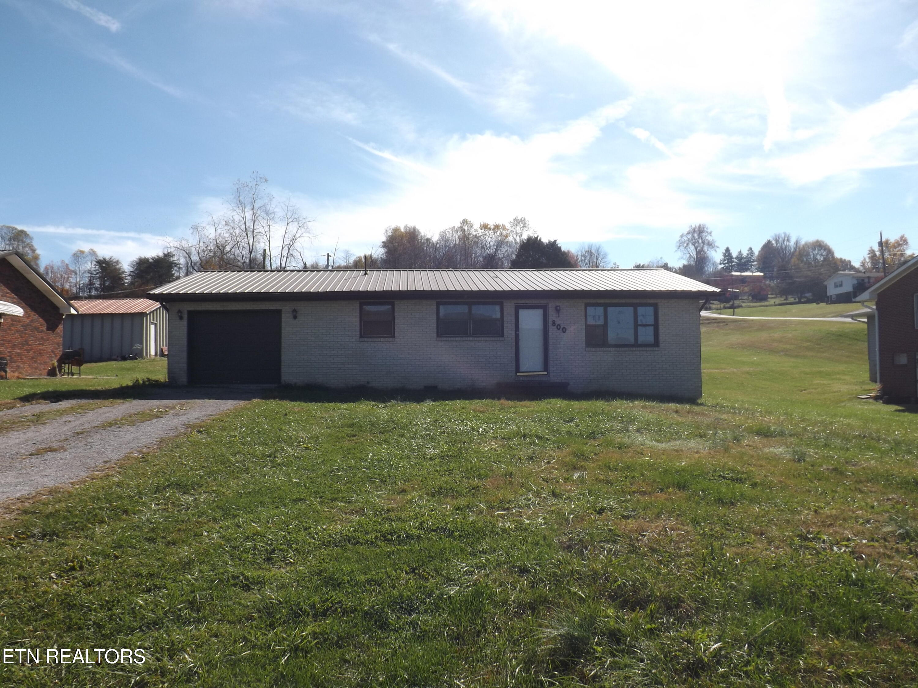800 Shawanee Road Harrogate, TN 37752 - Photo 2 of 17 DSCF3285