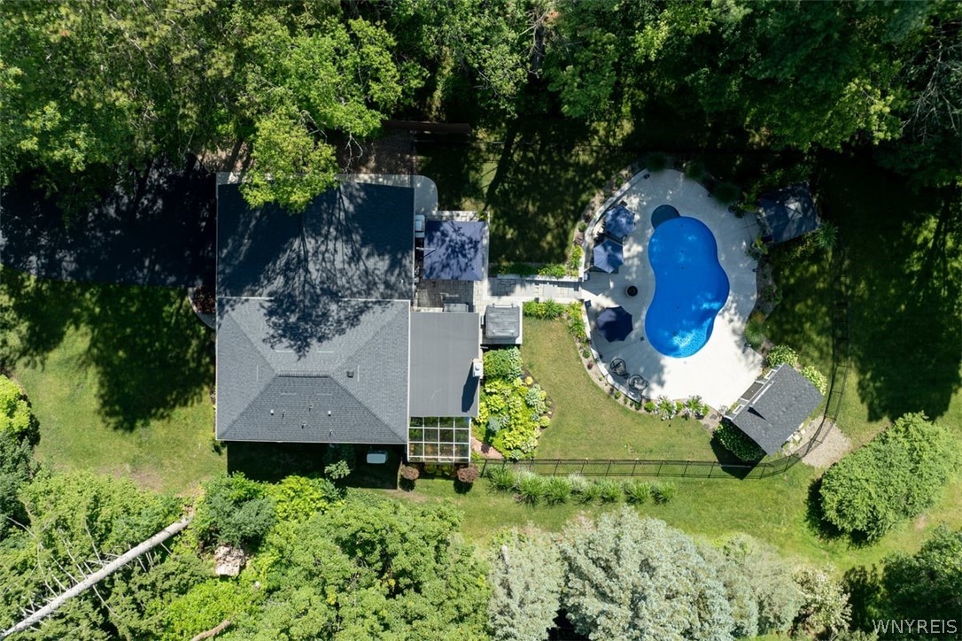 7217 Quaker Road Orchard Park, NY 14127 - Photo 22 of 25 Yard