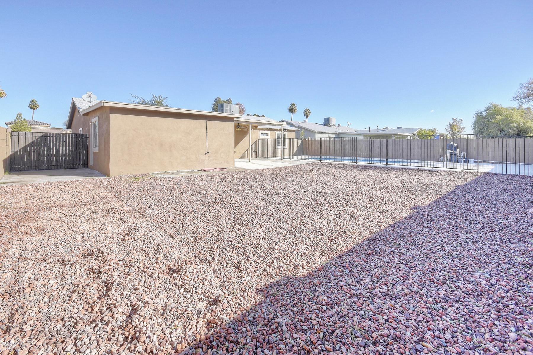 6805 West Coronado Road Phoenix, AZ 85035 - Photo 18 of 20 20170126000611971564000000-o