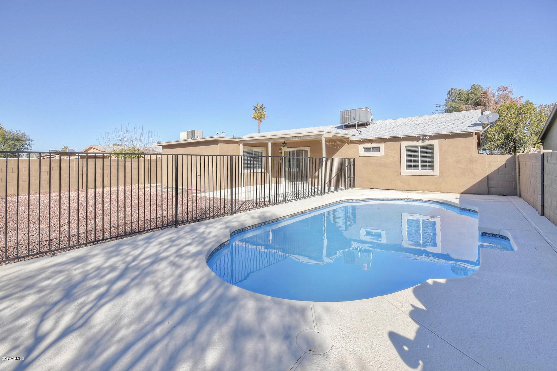 6805 West Coronado Road Phoenix, AZ 85035 - Photo 20 of 20 20170126000700559065000000-o