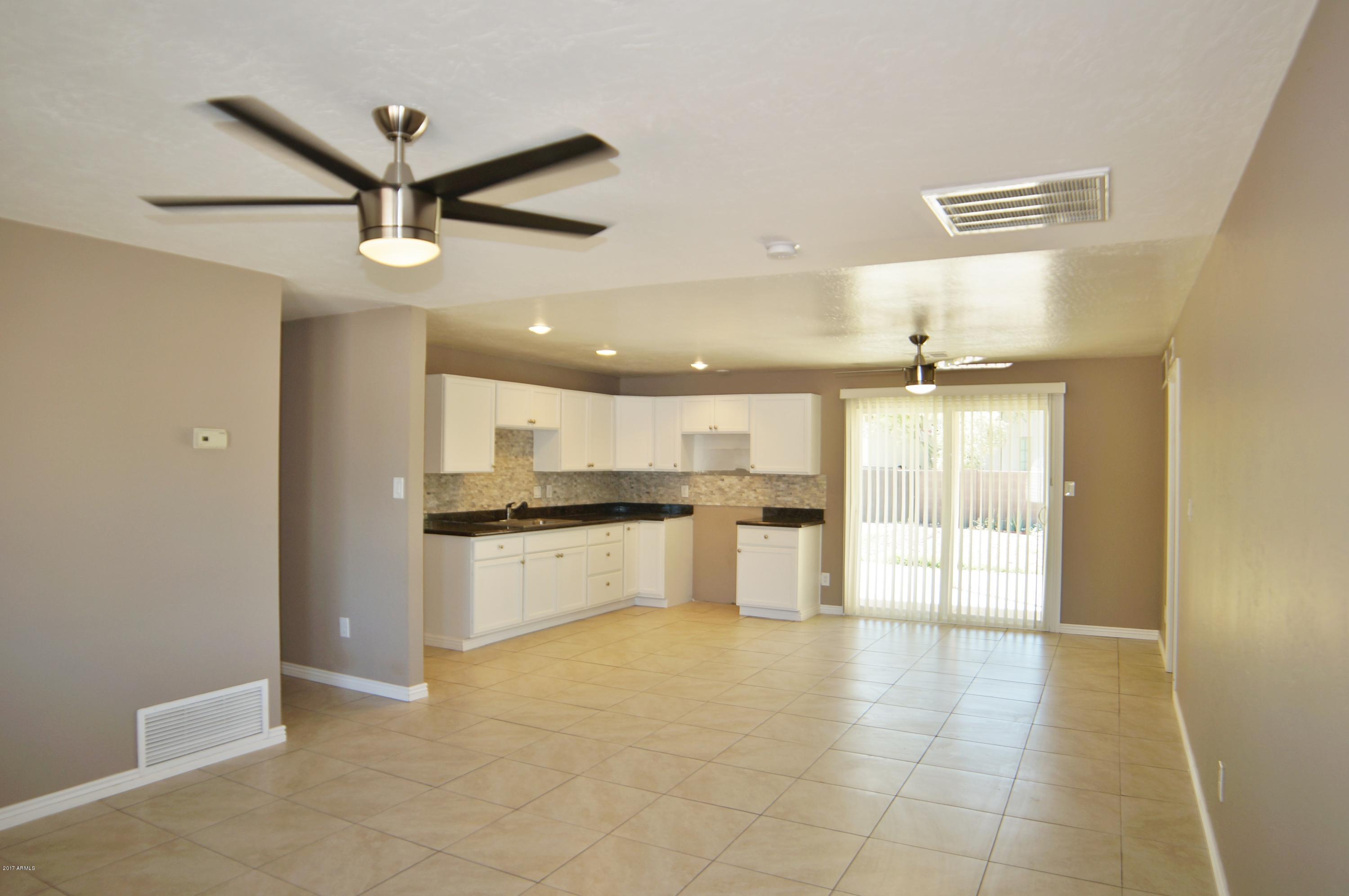 6805 West Coronado Road Phoenix, AZ 85035 - Photo 5 of 20 DSC06251