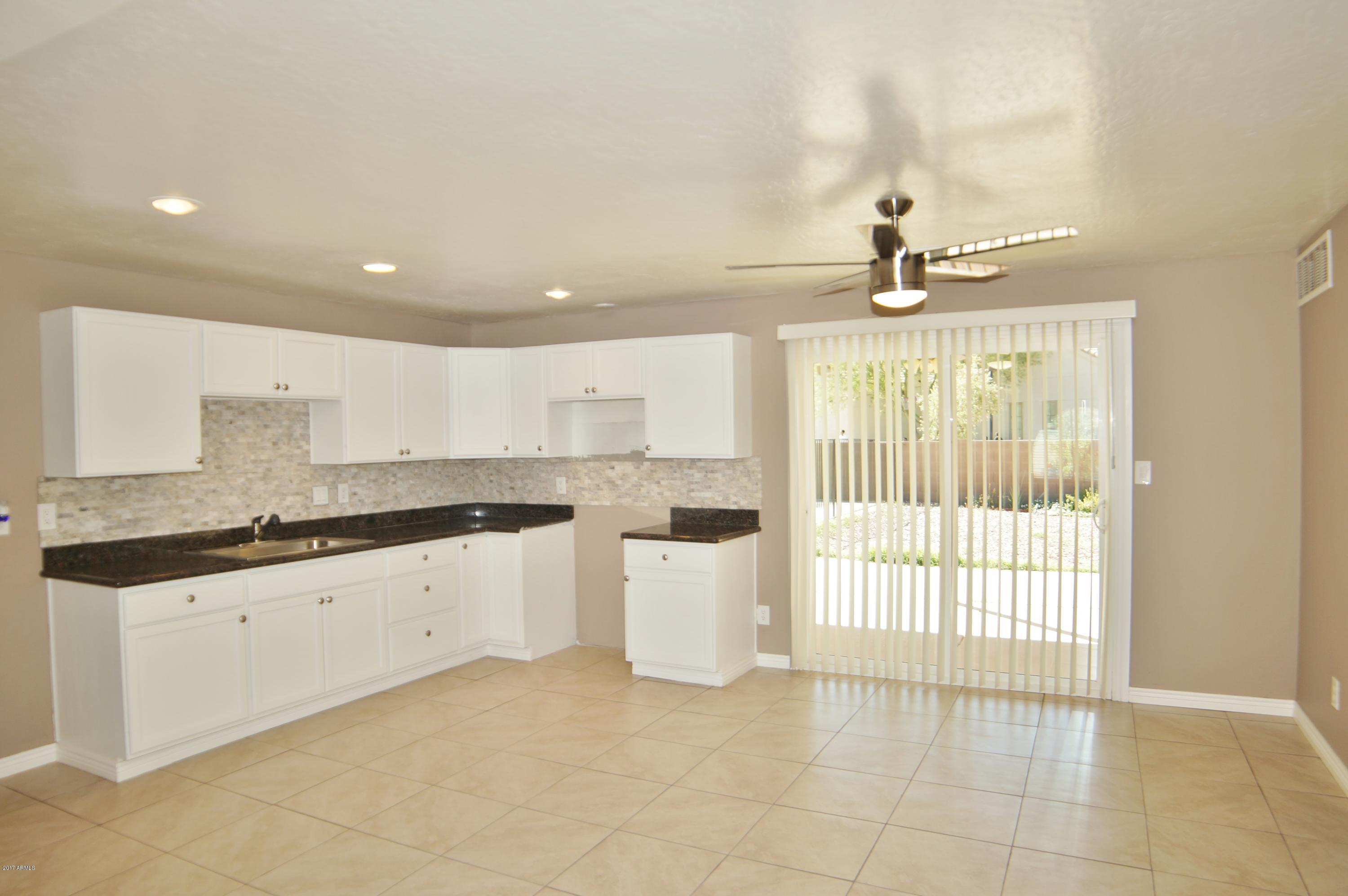 6805 West Coronado Road Phoenix, AZ 85035 - Photo 6 of 20 DSC06263